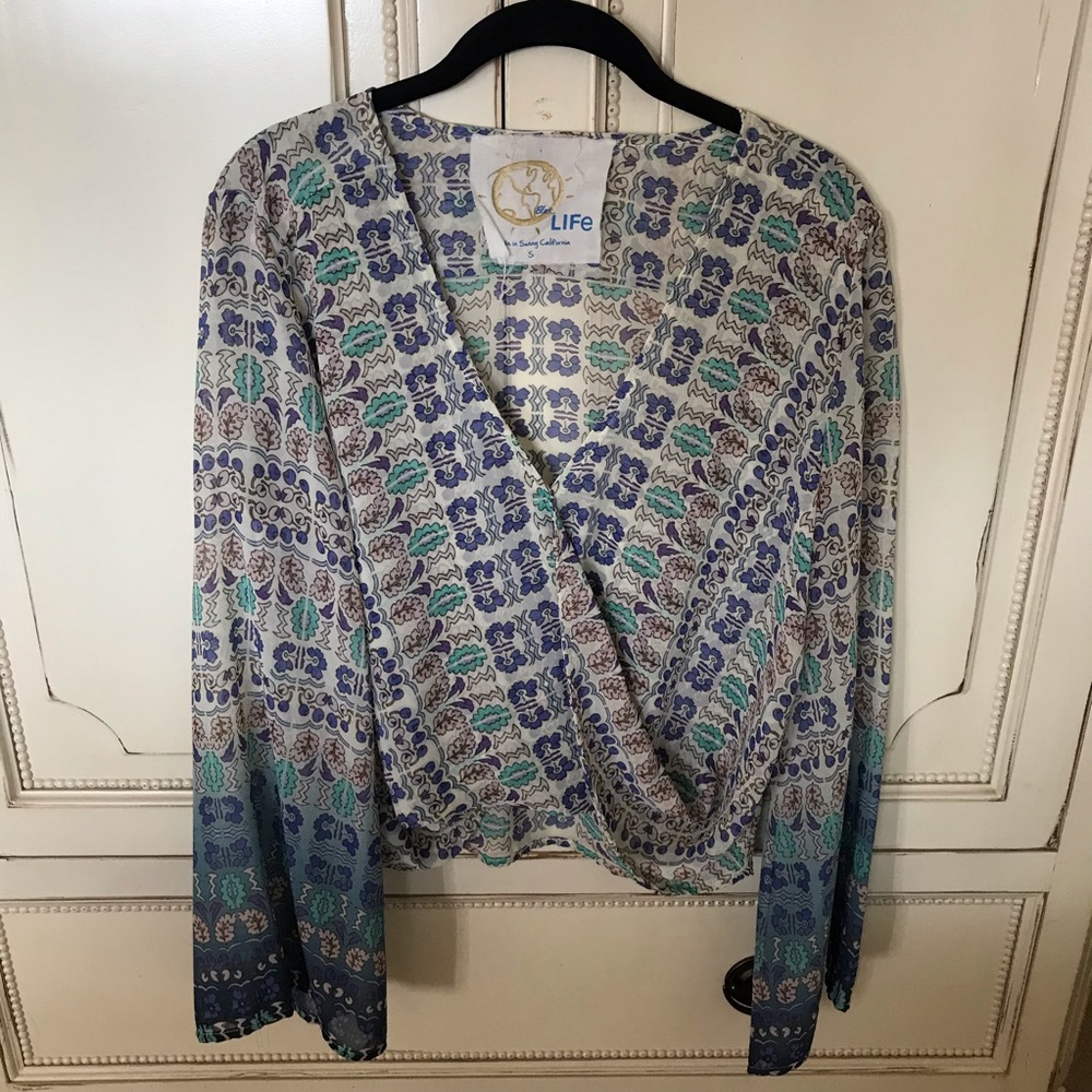 Planet Blue Life Blouse 🌎